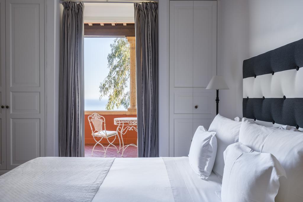 Hotel Della Pergola Relais Et Chateaux